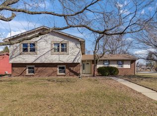 300 Felmley Dr, Normal, IL 61761