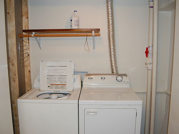 5th image of 4509 Brooklawn Cir