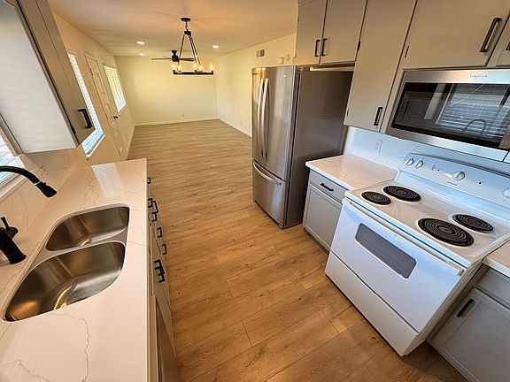 2nd image of 1608 S Central St #1610