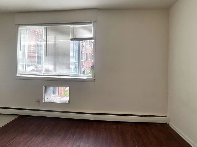 Treeview Residences — Photo 9