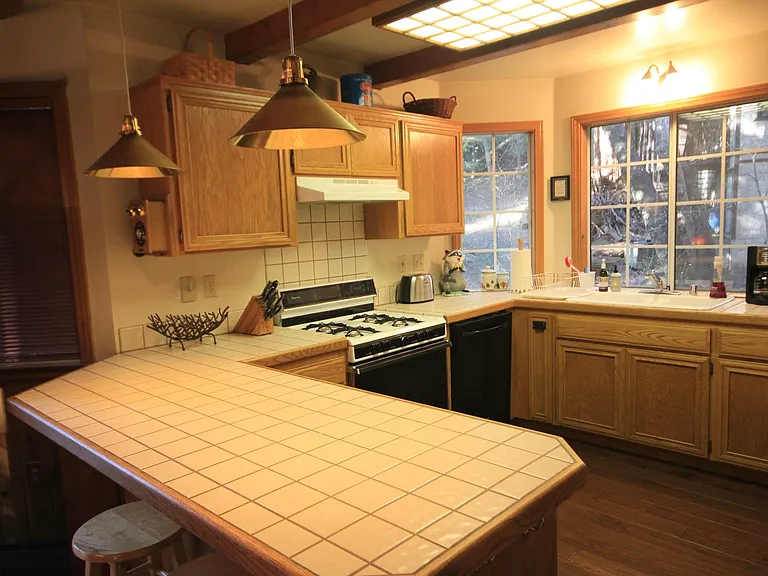 474 Merrimack Dr — Photo 6
