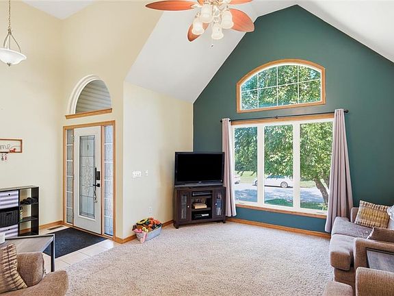 4th image of 7286 SW Crystal Ln