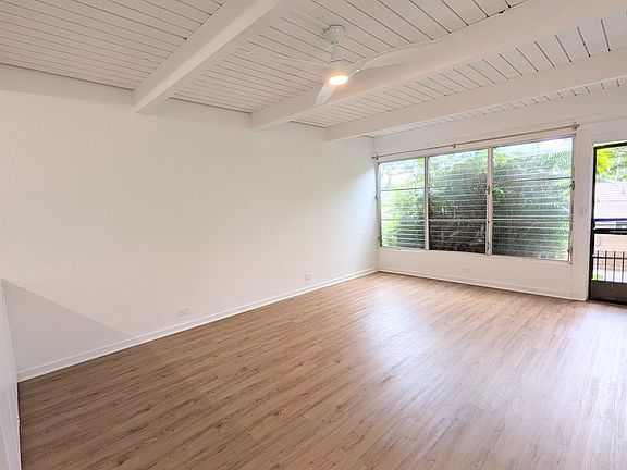 4th image of 4134-4 Keanu St #70