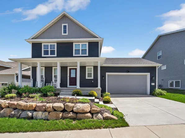 909 Quaking Aspen Rd, Verona, WI 53593