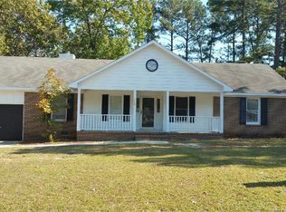 1009 Rim Rd, Fayetteville, NC 28314