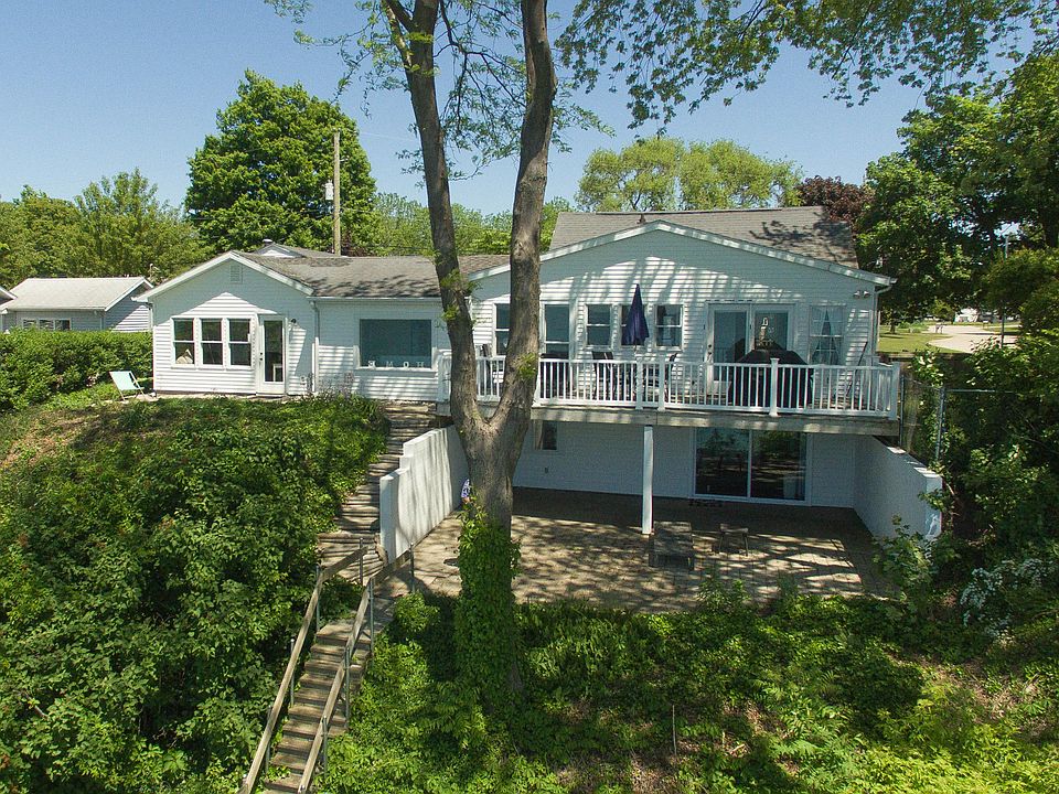 1st image of 776 Monroe Blvd