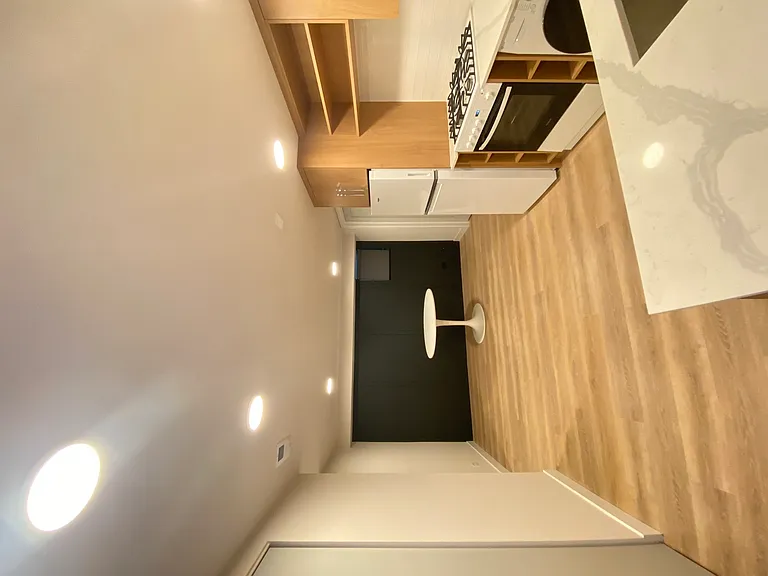 1015 N California Ave #GF — Photo 7