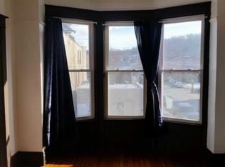 415 3rd St, Troy, NY 12180