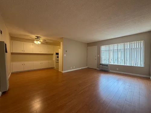 4425 Ocean View Blvd #19 Photo 1