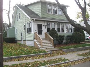 11 Windsor Rd, Quincy, MA 02171