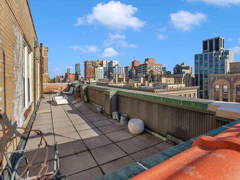 675 W End Ave #PHB — Photo 2