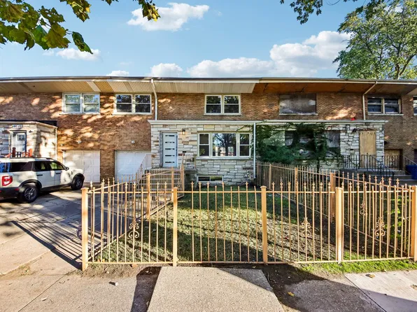 2646 E 77th St, Chicago, IL 60649