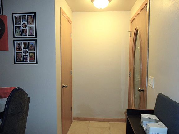 Entry and Guest Closet