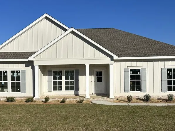 31 Adkinson Rd, Newton, AL 36352