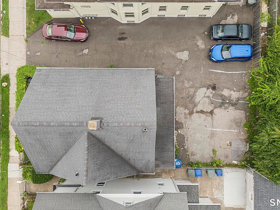 4th image of 124 Cleveland Avenue