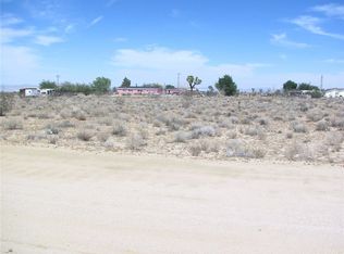 13773 Tumbleweed Rd, Phelan, CA 92371