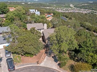 17327 Comanche Blf, Helotes, TX 78023