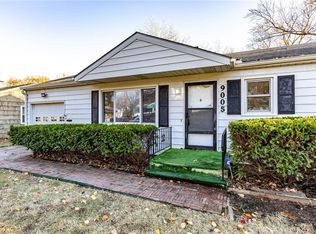 9005 E 74th St, Raytown, MO 64133