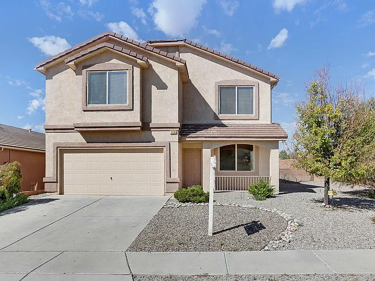 2130 Margarita Dr SE — Photo 1