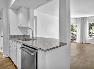 1 Biscayne Dr NW UNIT 304, Atlanta, GA 30309