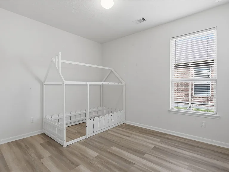 3904 Waterworth Way — Photo 14