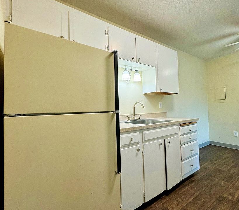 Sweetbriar Apartments 4529 NE Killingsworth St Portland OR Zillow