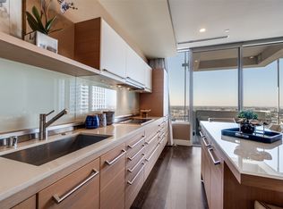2408 Victory Park Ln APT 1031, Dallas, TX 75219