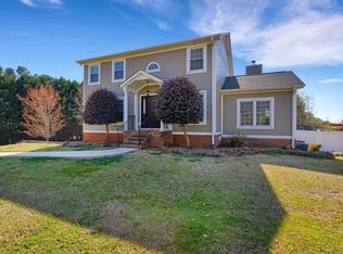1426 Crestview Rd, Easley, SC 29642