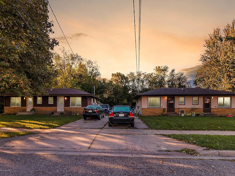 1st image of 839 & 841 Mel Ave