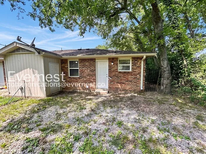 1176 Sioux Ter — Photo 17