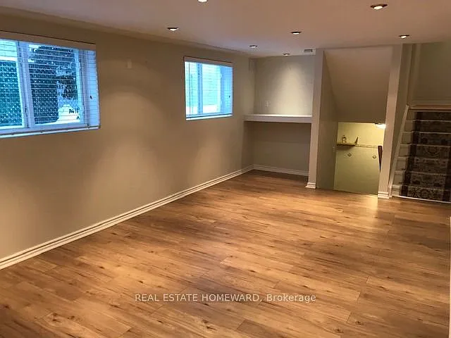 1670 Shale Oak Mews #LOWER — Photo 3