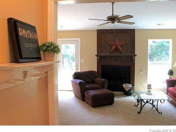 4th image of 11525 Lone Star Cres