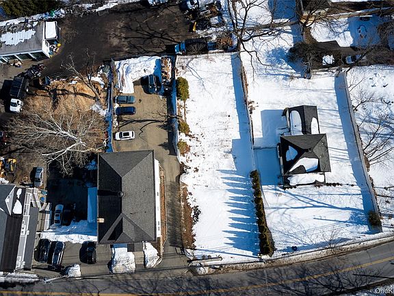 2nd image of 65 S Bedford Road