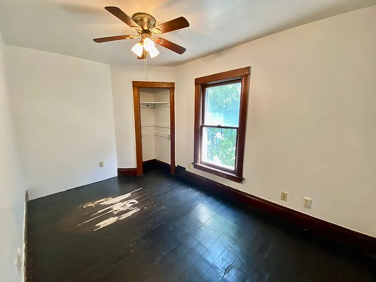508 N Congress St — Photo 4
