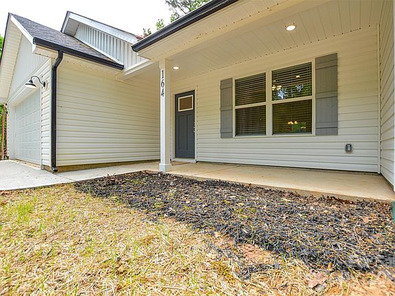 5th image of 164 Hillndale Ln