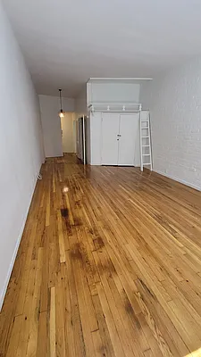 Rented by ONE Manhattan Real Estate | media 7