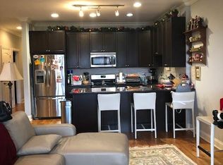 21 N Bishop St APT 2, Chicago, IL 60607