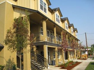 1890 Oak St APT 4, Eugene, OR 97401