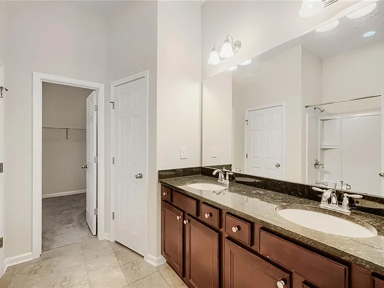 2444 Norwood Dr SE — Photo 22