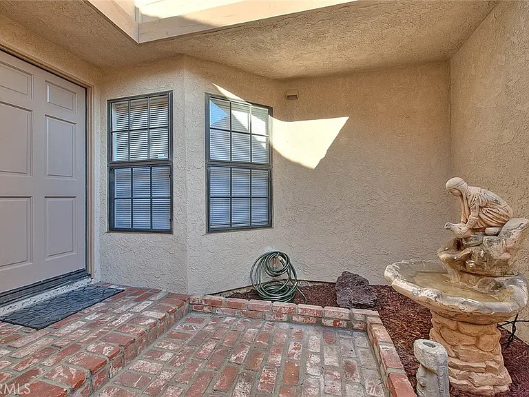 25205 Chestnutwood — Photo 7