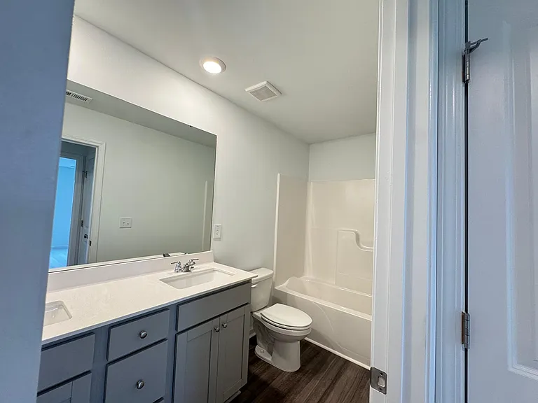 318 Thompson Overlook Way — Photo 12