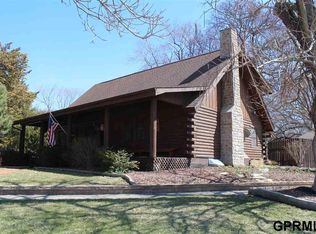 1011 M St, Geneva, NE 68361