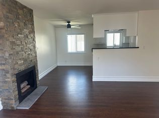 412 14th St #F, Huntington Beach, CA 92648