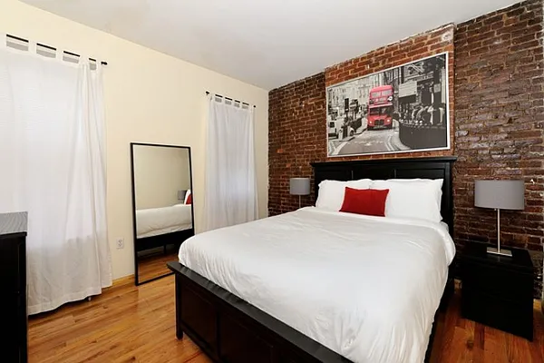 Rented by Eisenberg Exclusives | media 47