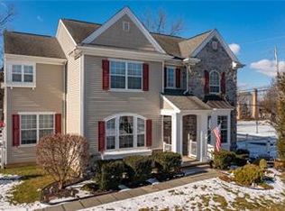 3060 Iron Ln, Easton, PA 18040