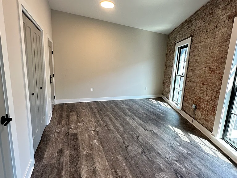 400 River St #2A — Photo 12