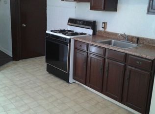 526 W Lafayette St, Norristown, PA