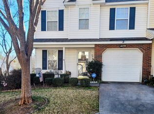 16740 Timber Crossing Rd, Charlotte, NC 28213