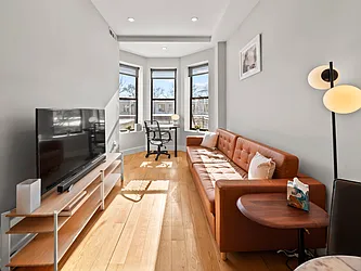 1090 Carroll Street, #2R