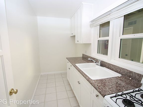 4th image of 111 Via Florence APT 8